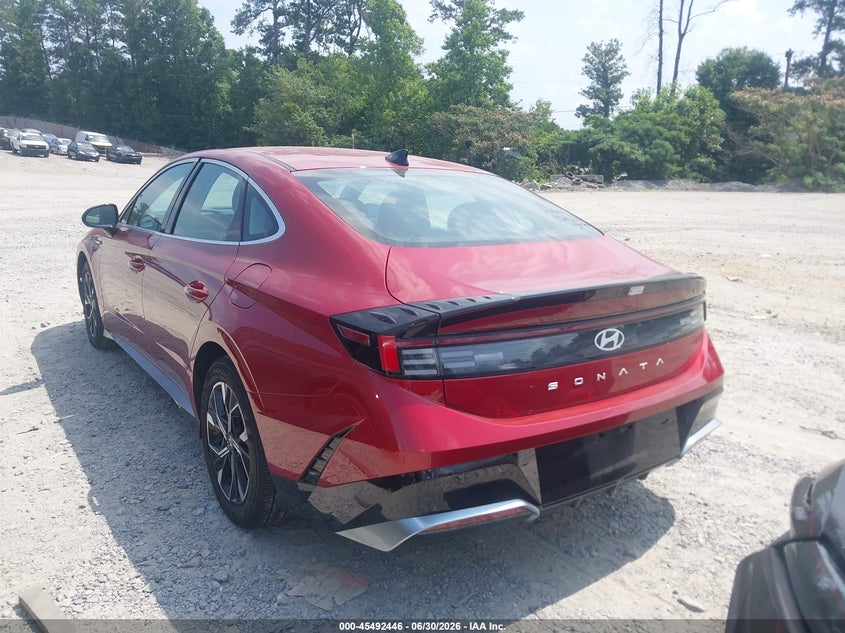 2025 HYUNDAI SONATA auction photo 3