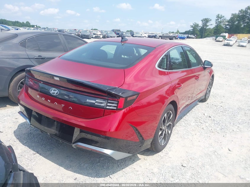 2025 HYUNDAI SONATA auction photo 4