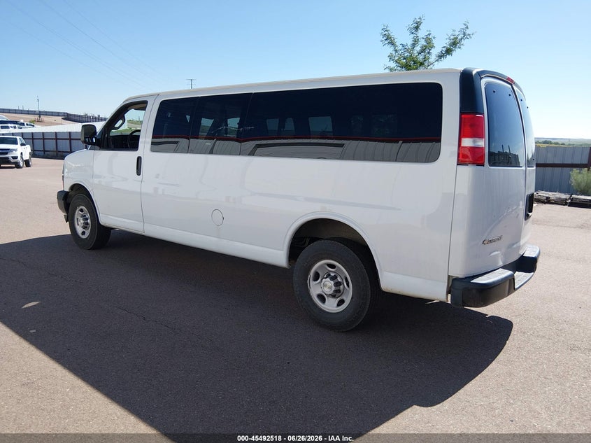 Vin: 1gazgnfg0l1253816, lot: 45990715, chevrolet express passenger rwd 3500 extended wheelbase ls 20203