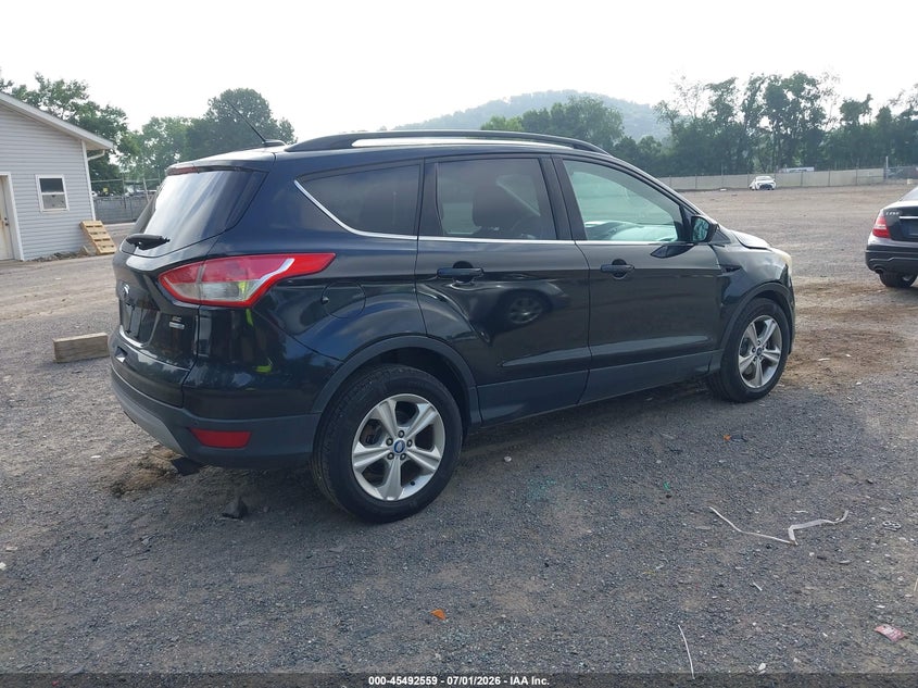 2014 FORD ESCAPE auction photo 4