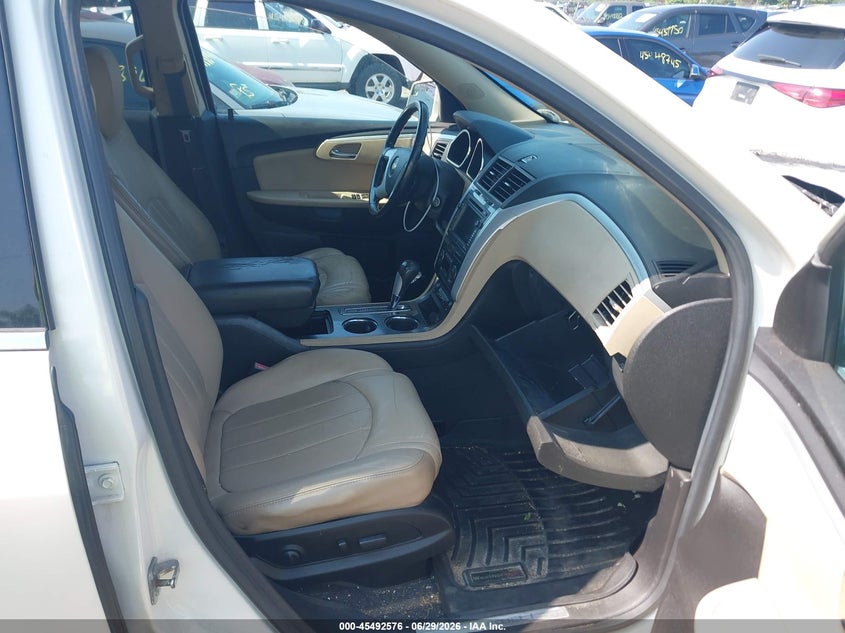 CHEVROLET TRAVERSE 2011 VIN 1GNKVLED3BJ408892