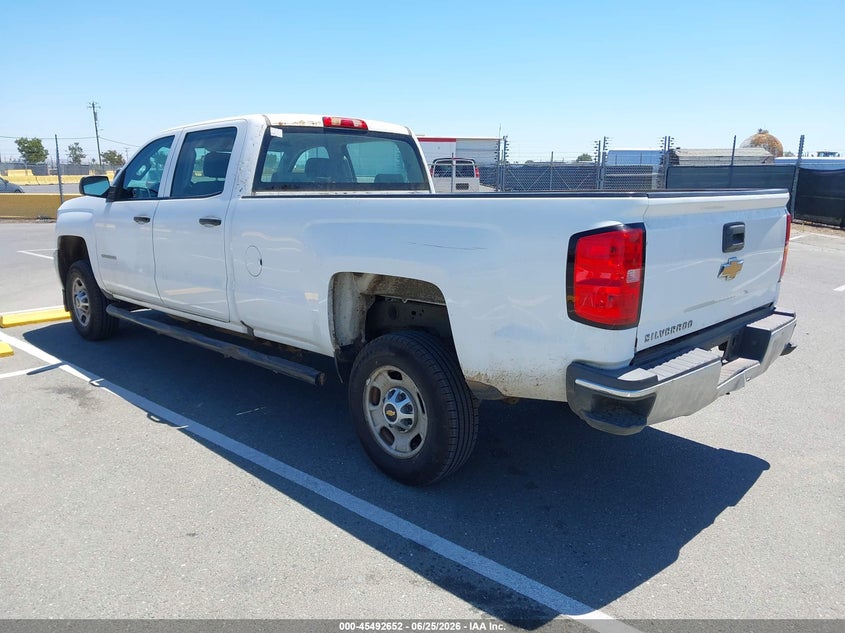 2018 CHEVROLET SILVERADO 2500HD auction photo 3