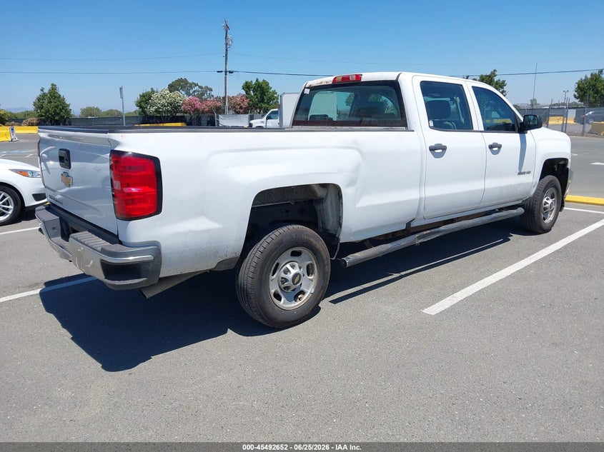2018 CHEVROLET SILVERADO 2500HD auction photo 4