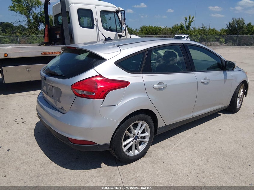 Vin: 1fadp3k21fl263169, lot: 45990858, ford focus se 20154