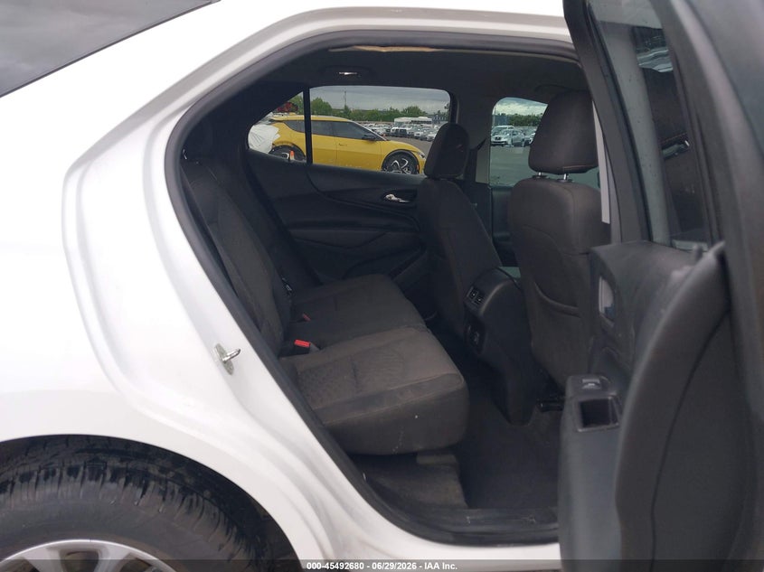 CHEVROLET EQUINOX 2020 VIN 2GNAXUEV8L6206102