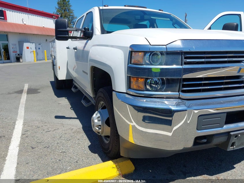 2015 CHEVROLET SILVERADO 3500HD CHASSIS auction photo 6
