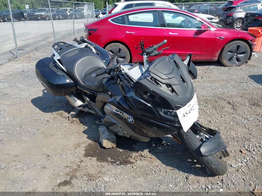 2023 BMW K1600 auction photo 1