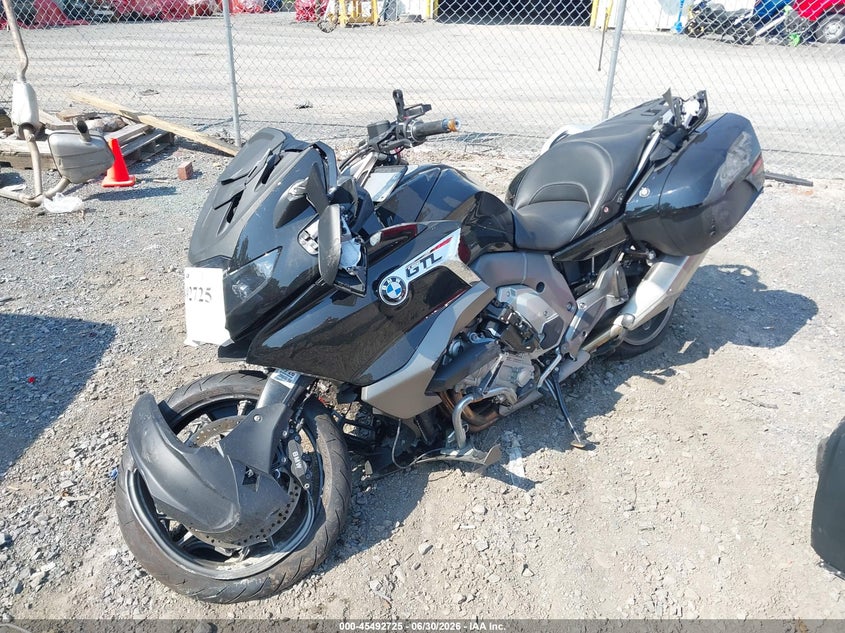 2023 BMW K1600 auction photo 2