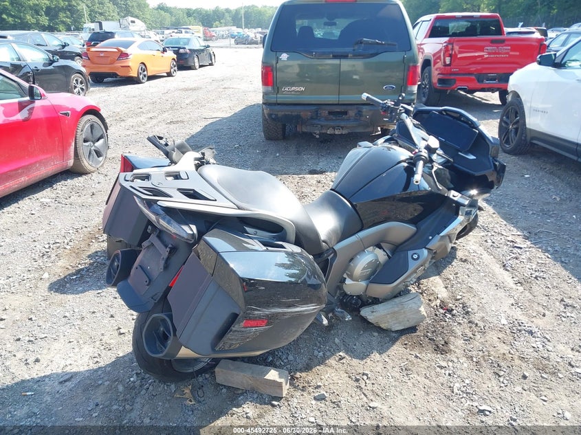 2023 BMW K1600 auction photo 4