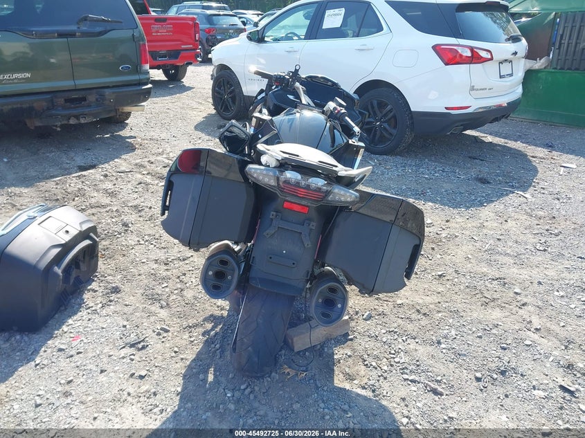2023 BMW K1600 auction photo 6