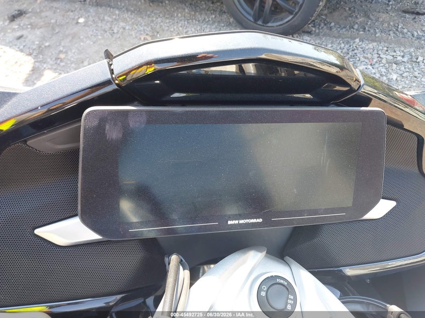 2023 BMW K1600 auction photo 7