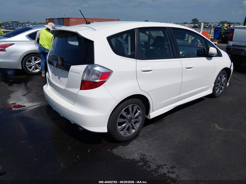 2013 HONDA FIT auction photo 4
