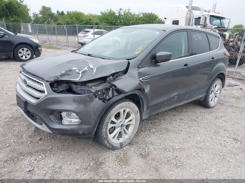 2019 FORD ESCAPE auction photo 2