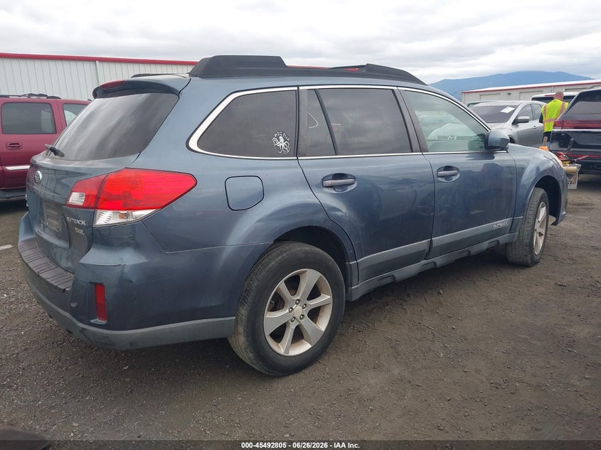 Vin: 4s4brbbc3d3280918, lot: 45991002, subaru outback 2.5i premium 20134
