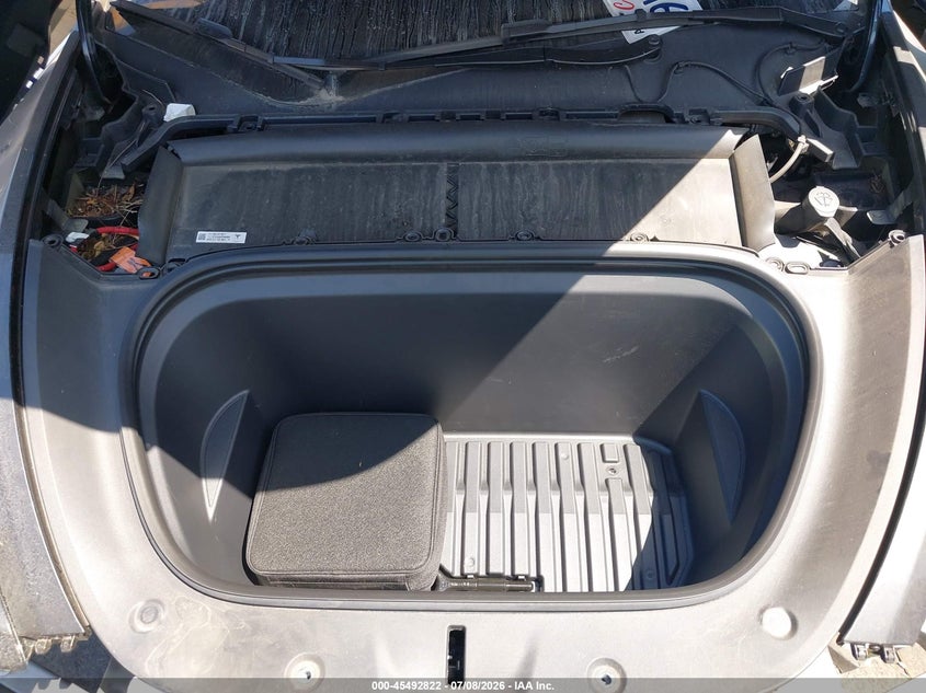 TESLA MODEL Y 2024 VIN 7SAYGAEE6RF033272