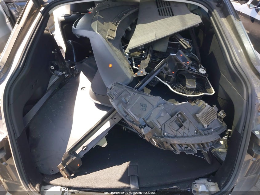 TESLA MODEL Y 2024 VIN 7SAYGAEE6RF033272