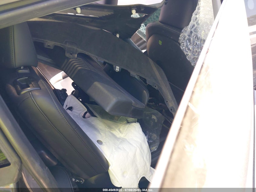 TESLA MODEL Y 2024 VIN 7SAYGAEE6RF033272