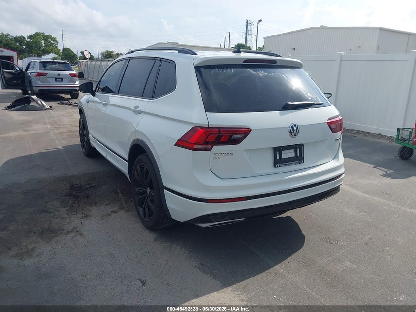 2021 VOLKSWAGEN TIGUAN auction photo 3