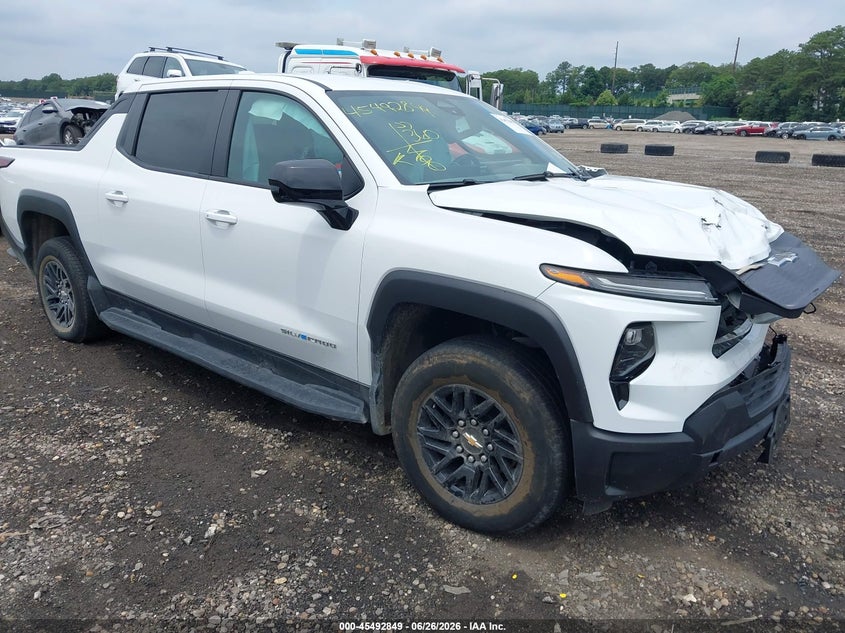 2024 CHEVROLET SILVERADO EV auction photo 1