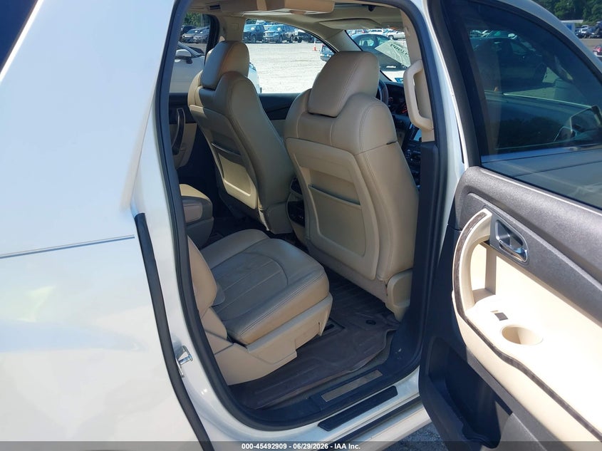 GMC ACADIA 2011 VIN 1GKKVTED4BJ233629