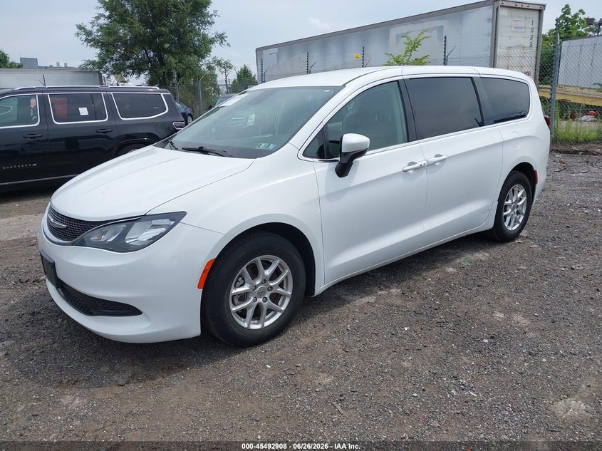 Vin: 2c4rc1cg8mr556985, lot: 45991106, chrysler voyager lx 20212
