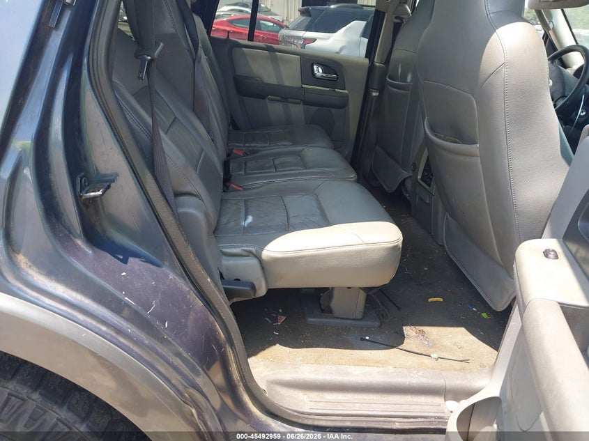2006 FORD EXPEDITION auction photo 8