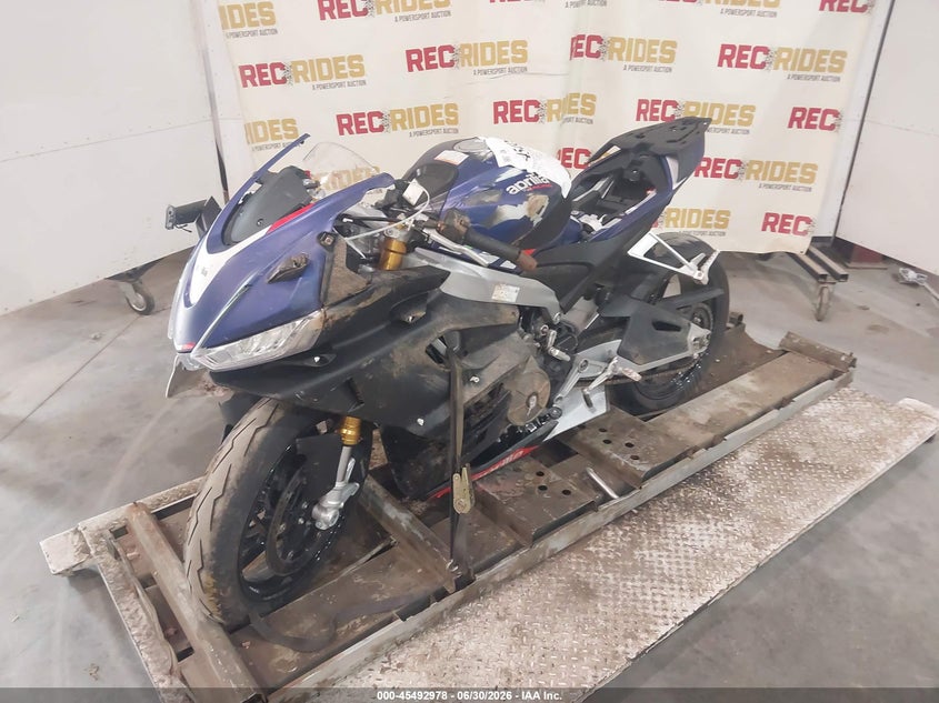 2024 APRILIA RS auction photo 2