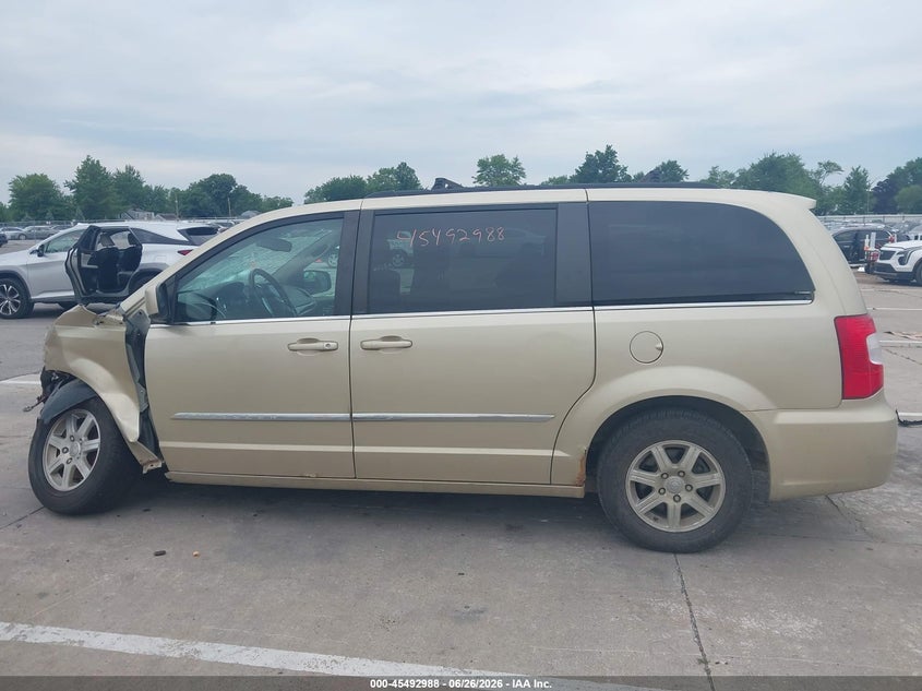 2012 Chrysler Town & Country Touring VIN: 2C4RC1BG7CR157677 Lot: 45492988