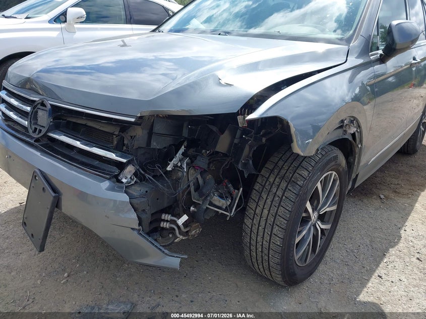 2018 VOLKSWAGEN TIGUAN auction photo 6