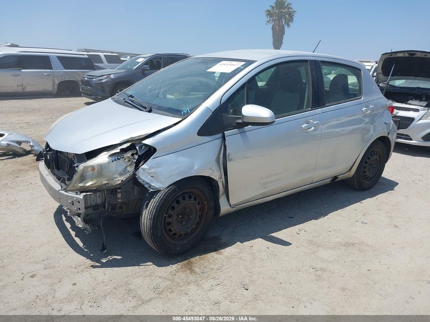 JTDKTUD37CD531589 2012 Toyota Yaris Le photo 1