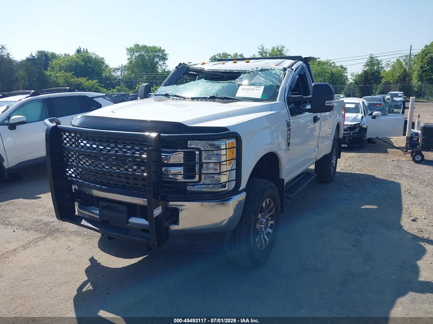 2017 FORD F-350 auction photo 2