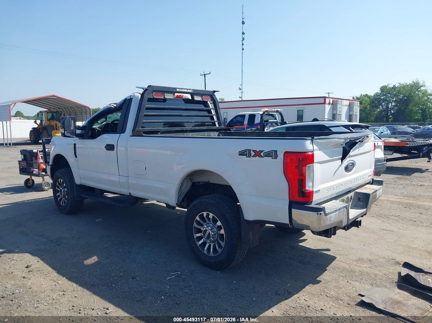 2017 FORD F-350 auction photo 3