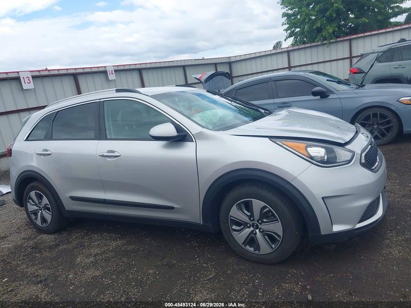 2019 Kia Niro Lx VIN: KNDCB3LC2K5353571 Lot: 45493124