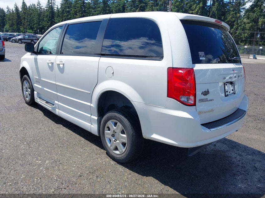 2011 DODGE GRAND CARAVAN auction photo 3