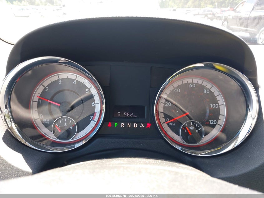 2011 DODGE GRAND CARAVAN auction photo 7
