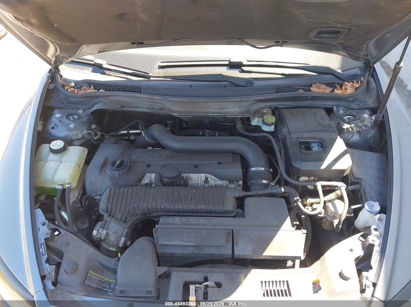 2008 Volvo C30 R-Design/T5 Version 1.0/T5 Version 2.0/Version 1.0/Version 2.0 VIN: YV1MK672482070052 Lot: 45493360