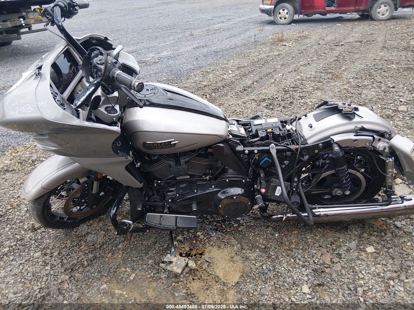 2023 Harley-Davidson Fltrxse VIN: 1HD1TC61XPB958640 Lot: 45493488