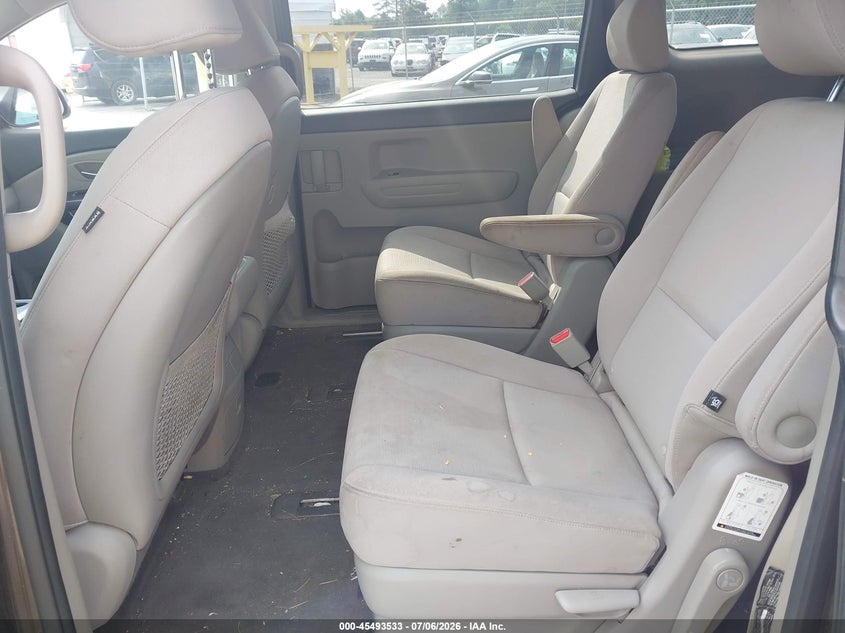 2015 Kia Sedona Lx VIN: KNDMB5C10F6038704 Lot: 45493533