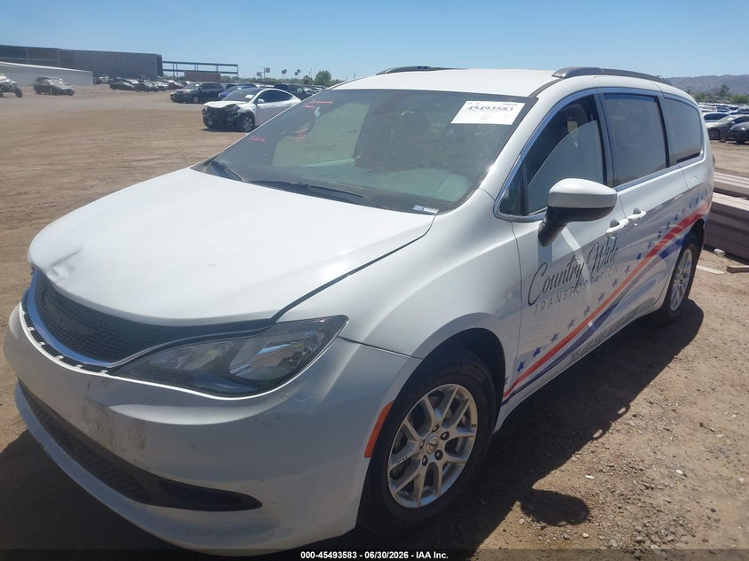 2021 Chrysler Voyager, Unknown, IAAI, VIN 2C4RC1DG4MR551961 — photo 2