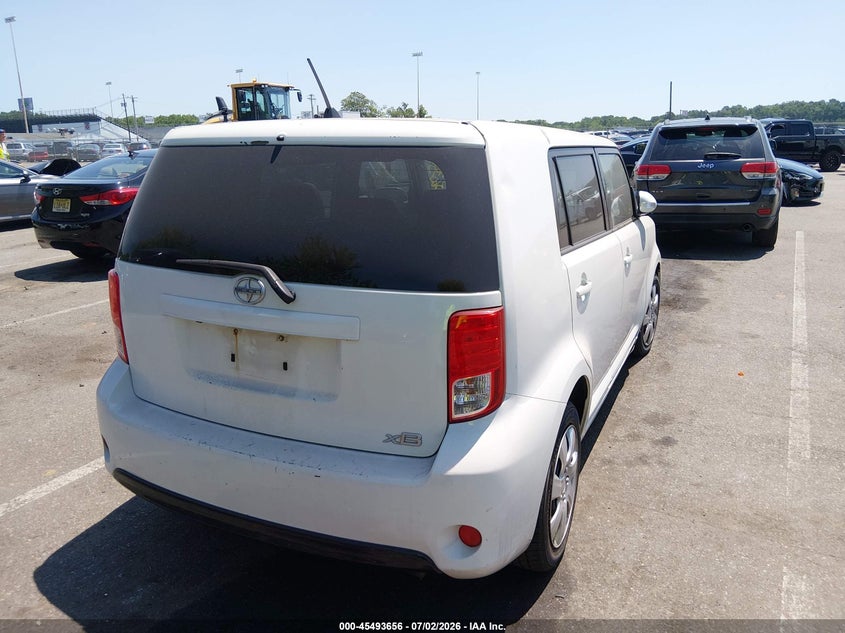 Vin: jtlze4fe1ej062581, lot: 45991853, scion xb release series 20144