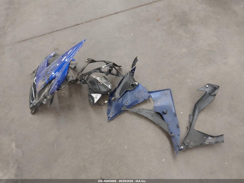 2018 Yamaha Yzfr3 VIN: MH3RH06Y3JK017699 Lot: 45493688