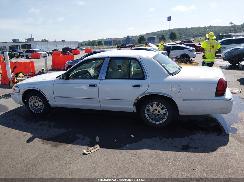 2006 Mercury Grand Marquis Gs VIN: 2MEFM74V36X612733 Lot: 45493741