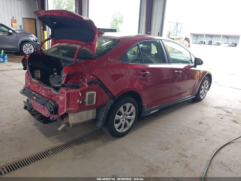 2024 TOYOTA COROLLA auction photo 4