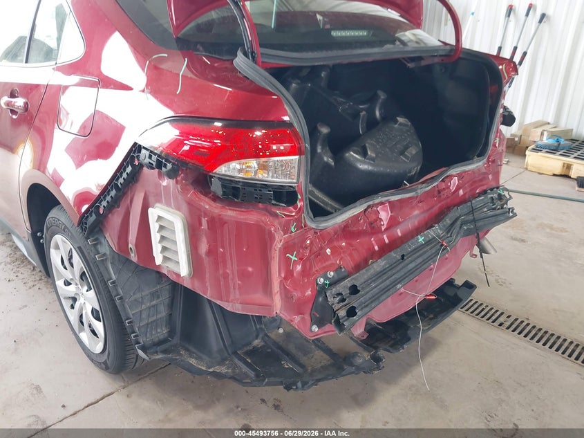 2024 TOYOTA COROLLA auction photo 6