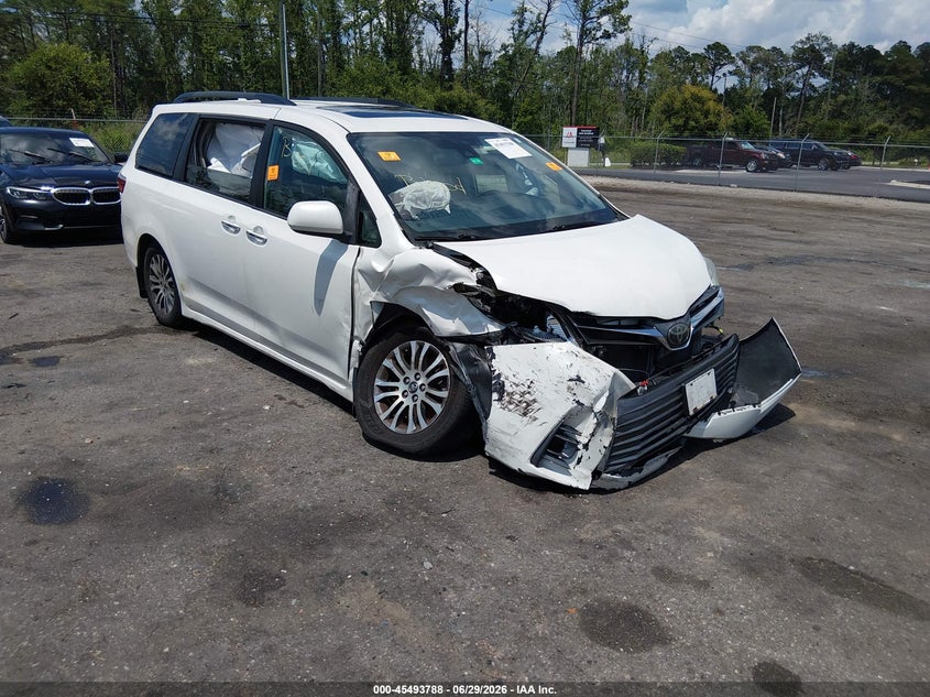2019 Toyota Sienna