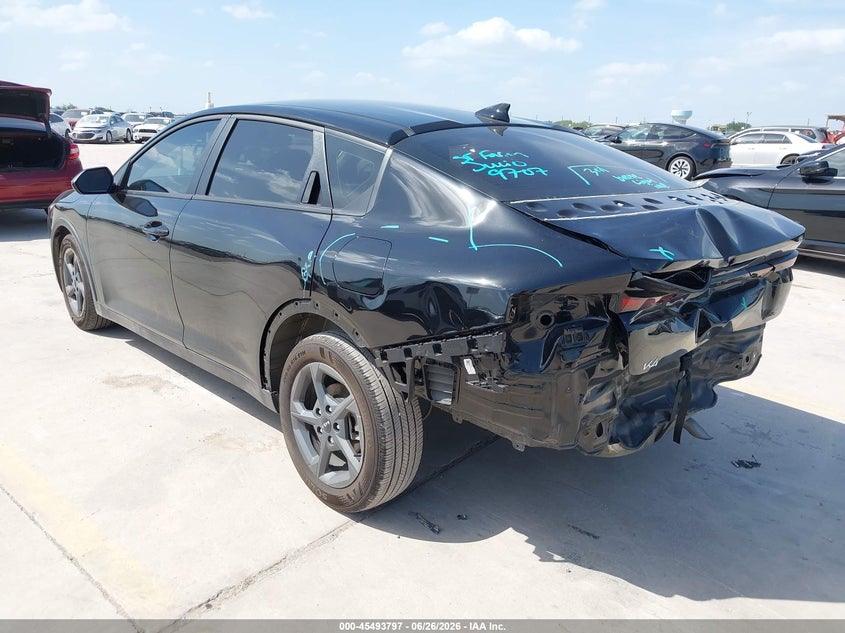 Vin: 3kpft4de7se157579, lot: 45991994, kia k4 lxs 20253