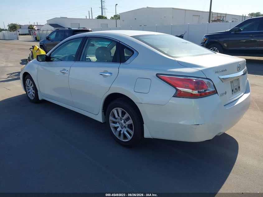 2015 NISSAN ALTIMA auction photo 3