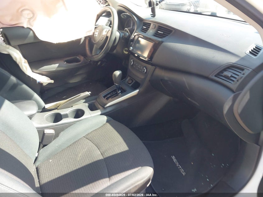 2019 NISSAN SENTRA auction photo 5