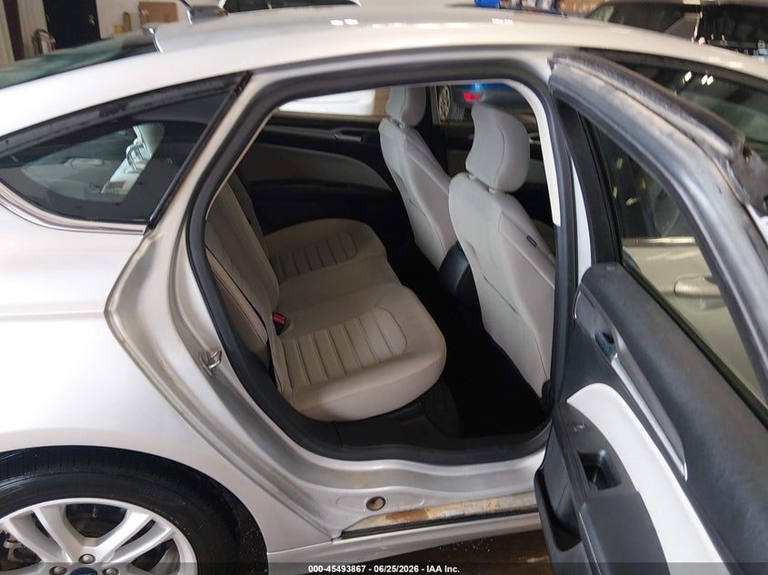 2018 FORD FUSION HYBRID auction photo 8