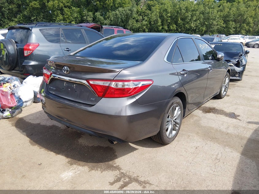 TOYOTA CAMRY - zdjęcie 4